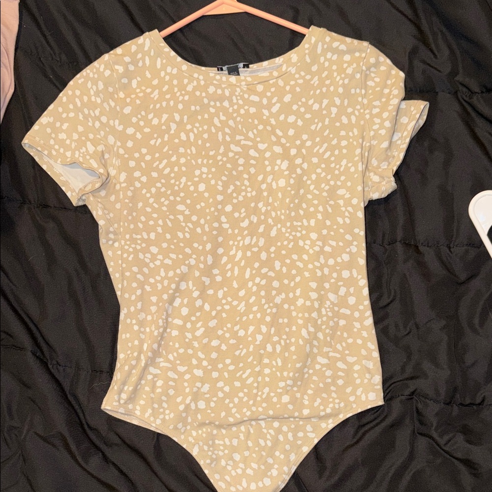 Express Beige and White Patterned Bodysuit